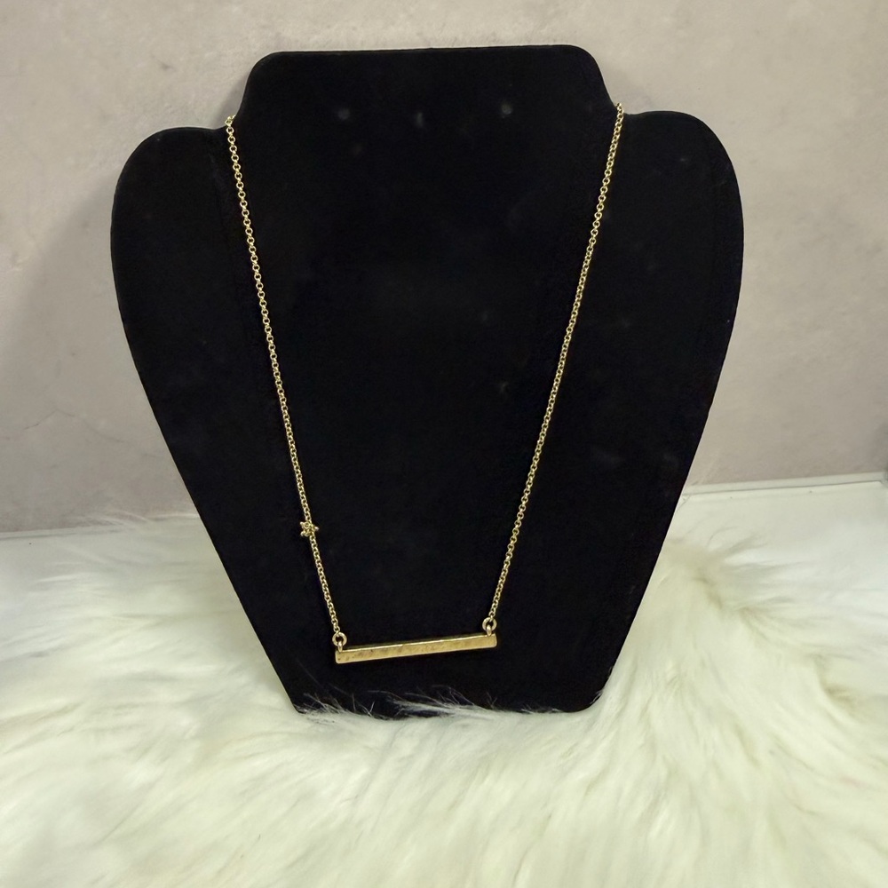 🩷5/$10🩷 Gold Bar Pendant Necklace - Women Jewelry - Picture 4 of 5